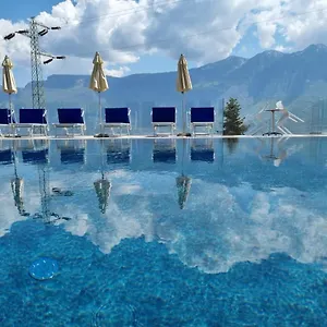 3* Szálloda Village Lucia