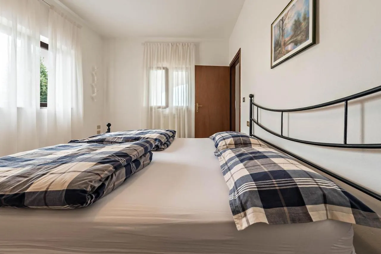 Casa Lucia Apartment Tremosine Italy
